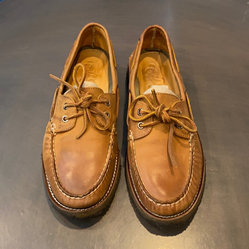 Sperry boat shoe